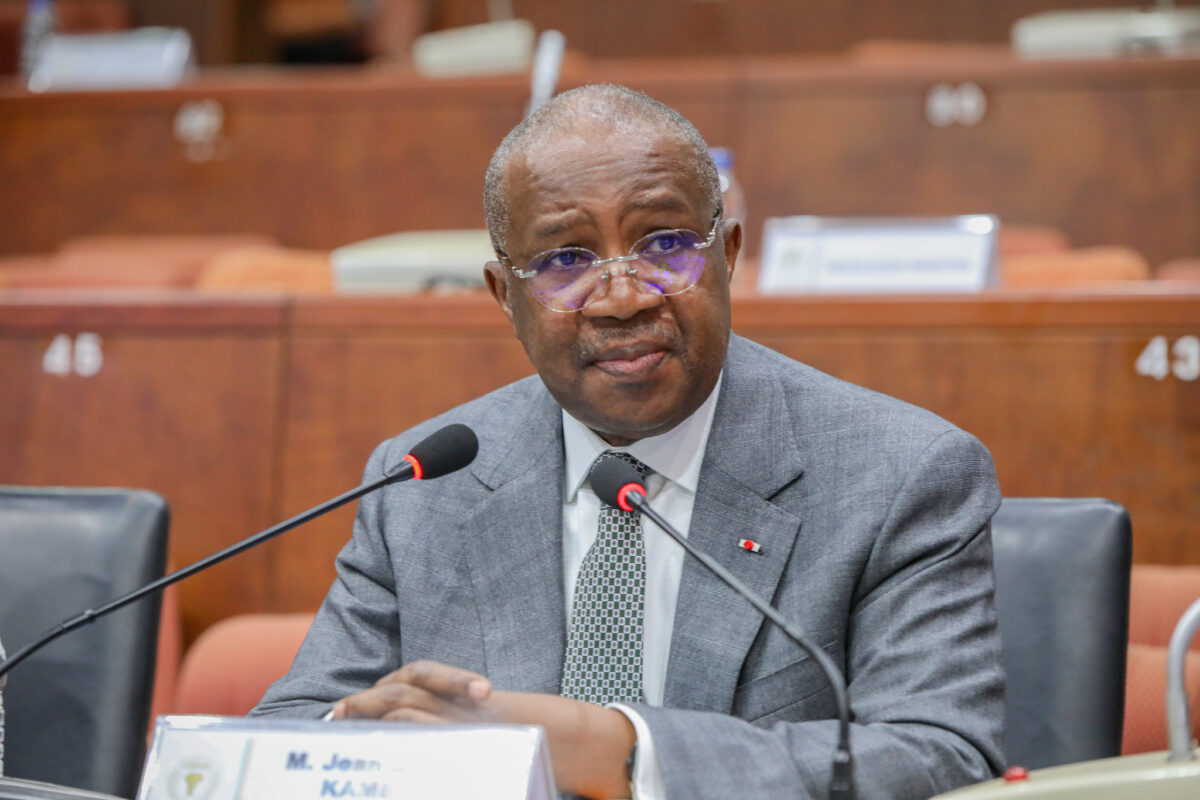  LE MINISTRE SANSAN KAMBILE APPELLE AU RESPECT DE L’INDÉPENDANCE DU POUVOIR JUDICIAIRE